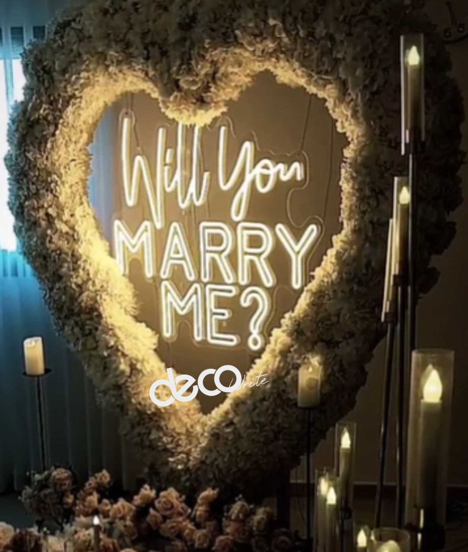 שלט נאון לד להצעת נישואין קו כפול ב MARRY ME בתוך לב ענקי מקלקר 2 מטר